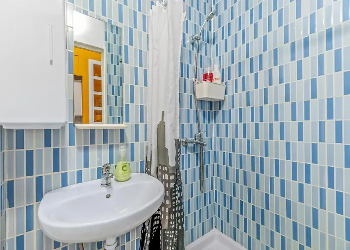 A 199m De La Playa Locos *