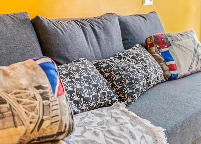 A 199m De La Playa Locos *